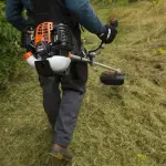 Come scegliere un decespugliatore: consigli per l’acquisto