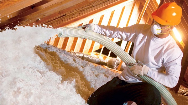 Insufflaggio: che cos’è e come si realizza