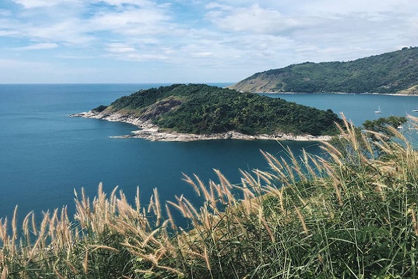 La scelta della vacanza: perché preferiamo il mare?