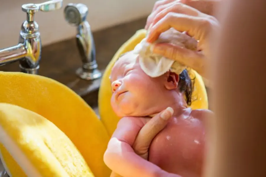 Come lavare un neonato