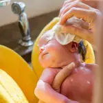 Come lavare un neonato